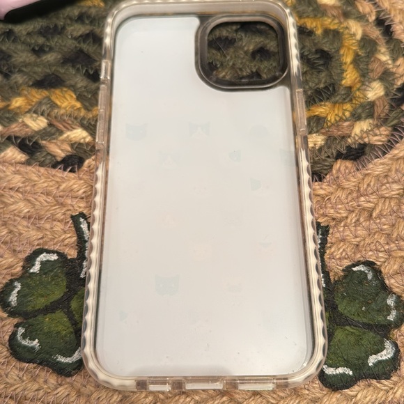iPhone 13 phone case - Picture 2 of 2